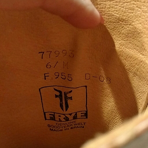 SOLD Frye Brown Leather Boots - Picture 6 of 8